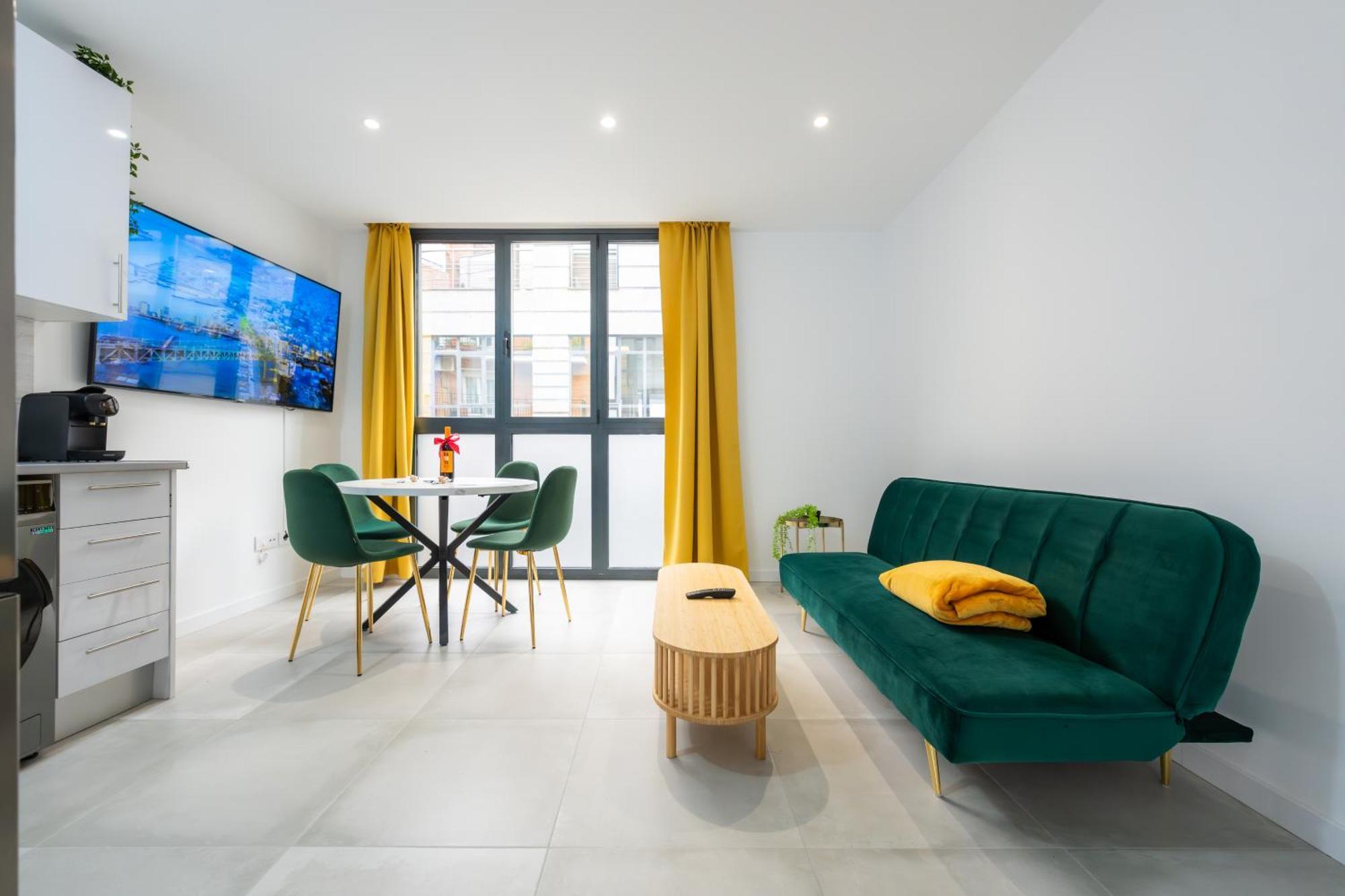 Lemon Apartment & Hotels Bernabeu Madrid Exterior photo