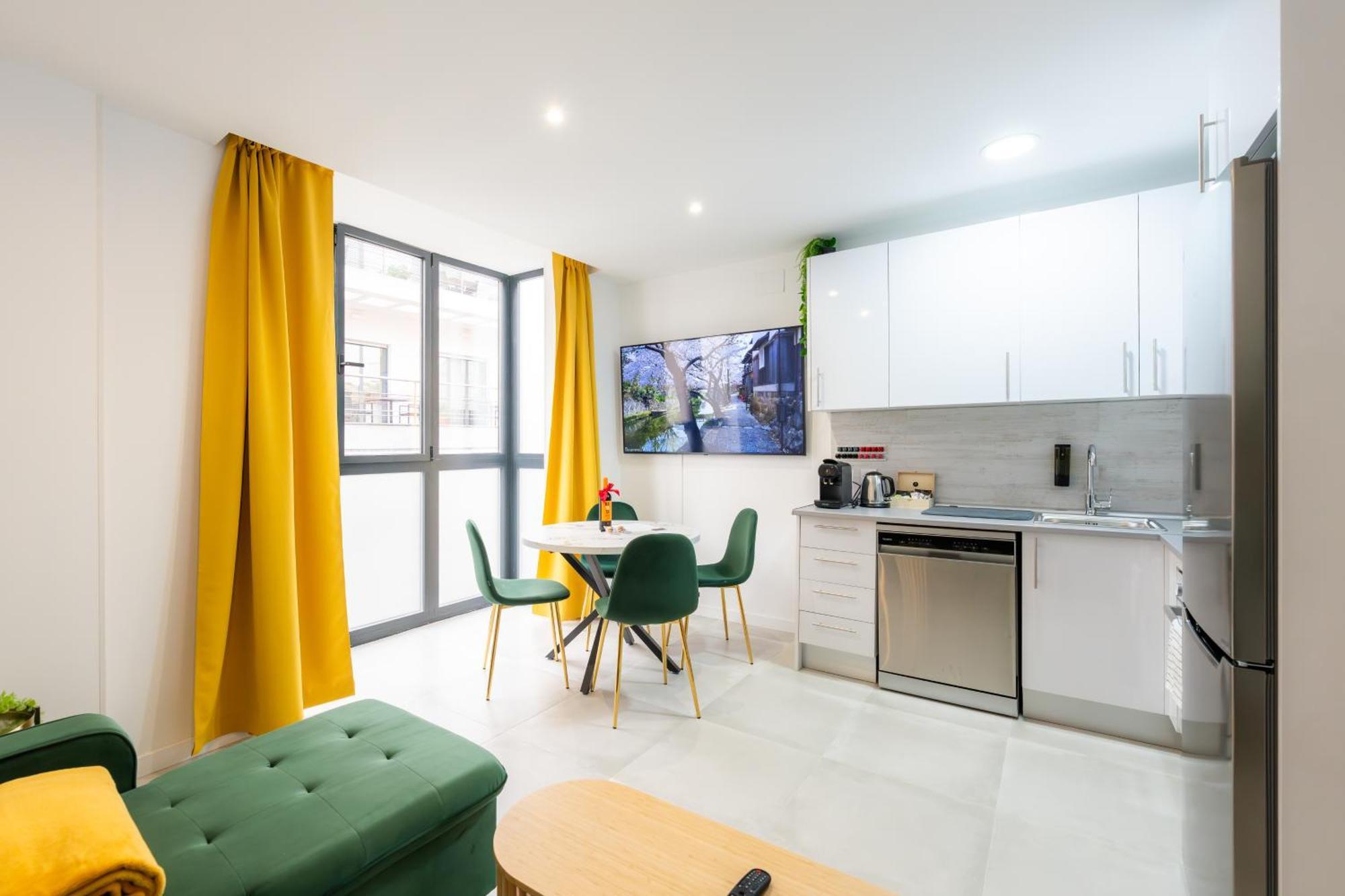 Lemon Apartment & Hotels Bernabeu Madrid Exterior photo
